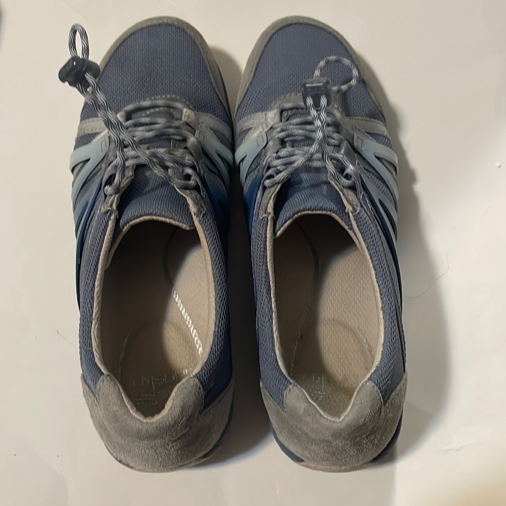 Dansko Shoes Size 39 - Picture 7 of 8